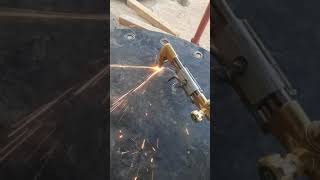 How to cut oxyacetylene gas cutting circle holes [upl. by Corotto]