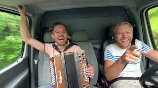 Festzeltstimmung im Lieferwagen  Steirische Harmonika [upl. by Ttelracs]