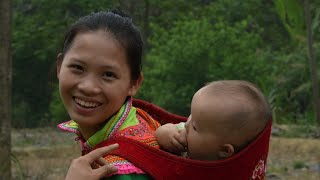 Full Video  Great Mother Raising Her Child By Herself When She Was Only 17 Years Old [upl. by Elish]