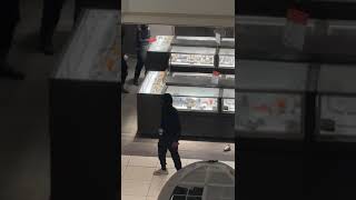 This happened in Bayshore mall Ottawa Canada [upl. by Bruns]