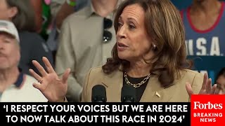 BREAKING NEWS Kamala Harriss Speech In Arizona Interrupted By AntiIsrael Hecklers—Then She Reacts [upl. by Cha]