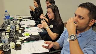 Curso de Análise Sensorial de Azeites capacita especialistas em São Paulo [upl. by Yasnyl]