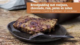 Broodpudding met rozijnen chocolade rum peren en noten [upl. by Georgette]