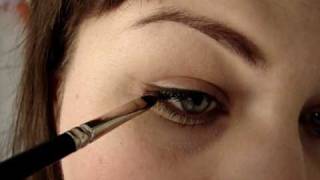 GEL EYELINER AUFTRAGEN so gelingt der perfekte Lidstich  MAGIMANIA Schminkanleitung [upl. by Trepur]