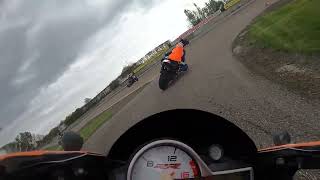 Paar rondjes Midland Circuit Lelystad  Luc en René  2 the experience  Yamaha R6 BMW S1000RR [upl. by Ardnassela]