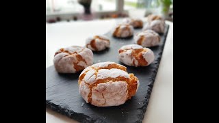 Einfaches Rezept für weiche Amaretti  schnell und gelingsicher  Julias Baking Passion [upl. by Yrbua]