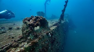 Diving the ex HMAS Brisbane Mooloolaba Queensland [upl. by Hsital]