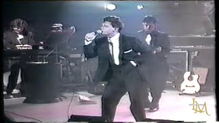 Luis Miguel en Venezuela 1992 《Intro  Oro de ley  Pupilas de gato》 [upl. by Ailisab]