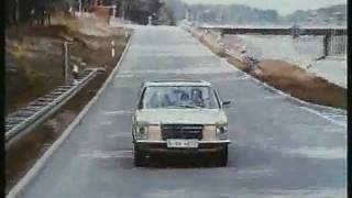 Historischer Werbefilm Mercedes Benz 8 Strich Acht 1970 Farbe [upl. by Mariandi701]