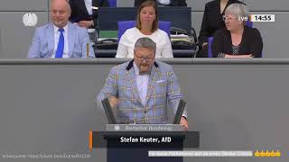 Stefan Keuter AfD heult im Bundestag geile Performance 👌🔨😢 [upl. by Asia]