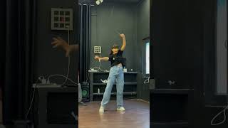 Isha Rathi dance video hariyanvisong hariyanavidance song thekedar isharathi dance videoviral [upl. by Yenhoj]