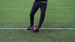 Freestyle Voetbal leren  Cristiano Ronaldo Chop door Joshua Agteres [upl. by Nnaeerb73]