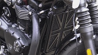 Triumph Bonneville BobberSpeedmaster Motone Customs classic CNC Union Jack Radiator guardcover [upl. by Yetti]