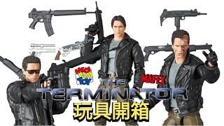 玩具開箱  Medicom  未來戰士 MAFEX No176 Terminator T800 The Terminator Ver 阿諾舒華辛力加  魔鬼終結者 [upl. by Gypsy]