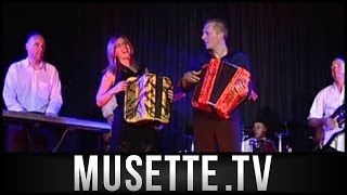 La Melodie De LAccordeoniste  Virginie Et Cyril  Star Musette Vol 2  MUSETTETV [upl. by Akinoj]