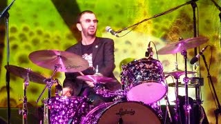 Ringo Starr  YELLOW SUBMARINE  München Circus Krone 13072011 [upl. by Lari]