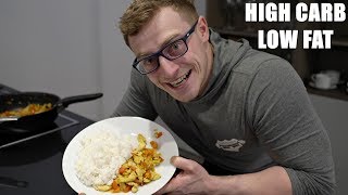 KRŮTÍ PRSA NA NUDLIČKY SE ZELENINOU A RÝŽÍ  Jednoduchý recept [upl. by Notsew]