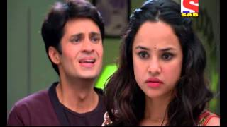 Badi Door Se Aaye Hain  बड़ी दूर से आये है  Episode 85  3rd October 2014 [upl. by Llebpmac322]