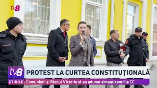 Protest la Curtea Constituțională Comuniștii și Blocul Victoria șiau adunat simpatizanții la CC [upl. by Bean]