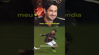 A hierarquia do Milan era respeitada 👏 futebol viralvideo shortsvideo milan pato ronaldo fyp [upl. by Alfreda]