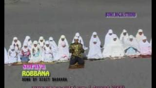 quotRobbanaquot Islamic Song from Sorayas 9 years first album Oh Dunia [upl. by Lehcsreh624]