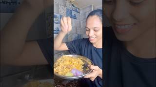 Biriyani chesanu taste aete 👌👌trending food biryani [upl. by Odilo391]