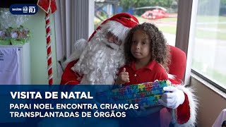 Imprensa internacional mostra emoção de crianças transplantadas com Papai Noel  AP em inglês [upl. by Ahsait]