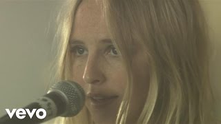 Lissie  Wedding Bells Live [upl. by Edda395]