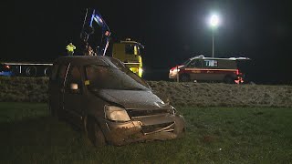 Aesch bei Neftenbach ZH Auto überschlägt sich [upl. by Aimee]