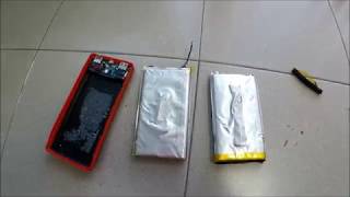 Buka isi dalam Powerbank Pineng PN969 Bateri kembung [upl. by Janifer]