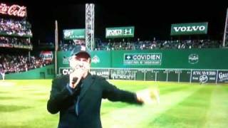 Neil Diamond Sings Sweet Caroline Live at Fenway [upl. by Ahders]