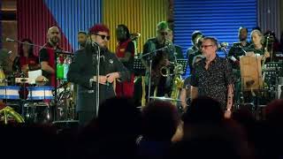 Los Auténticos Decadentes  02 Somos ft La Bomba del Tiempo Fiesta Nacional MTV Unplugged HD [upl. by Krebs]