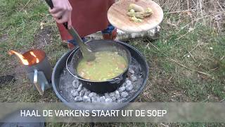 Outdoor Food  Dutch Oven Erwtensoep [upl. by Esra]