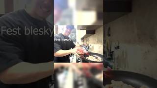 Opičky varia czsk cooking irl monkey [upl. by Gonsalve]