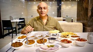 BEST Andhra MEAL At SRI KAKATIYA DELUXE MESS VEGETARIAN THALI MUTTON CHICKEN PRAWN FRYHyderabad [upl. by Gaige705]