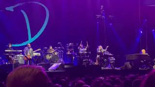 Daryl Hall  Private Eyes  Mohegan Sun Arena  July 12 2024 [upl. by Constanta13]