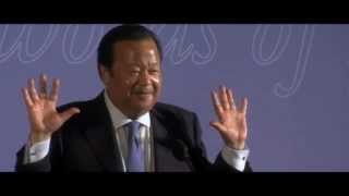 Prem Rawat honored as quotAmbassador of Peacequot  09Juli 2009 in Potenza Italien mit deutsch [upl. by Pul]