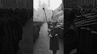 RevueMarsch  Parade der Bundeswehr 🇩🇪🦅bundeswehr militär tradition musikkorps marschmusik [upl. by Acimad]