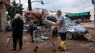 “Não há luz não há água não há comida não há telefone não há carrosquot o retrato de Paiporta [upl. by Damal]