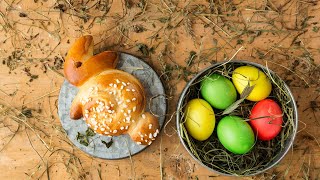 Backen mit Christina Zuckersüßer Osterhase [upl. by Ahsiekyt431]