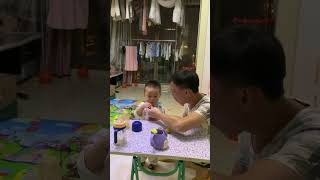 15monthold baby first time eating Li Guo fatherhoodjoy funny comedy [upl. by Noby514]