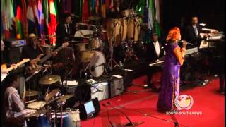 Oumou Sangare  Seya live 2011 in south Africa [upl. by Weywadt903]