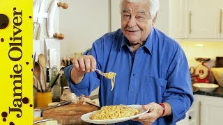 Real Spaghetti Carbonara  Antonio Carluccio [upl. by Avuha]