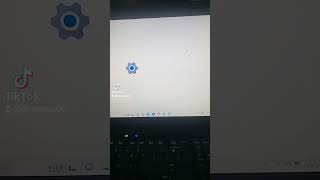 Compaq Presario CQ61 running windows 11 home edition [upl. by Esirtal]