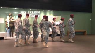 Chorale de la 82ème Airborne au Airborne Museum de SainteMèreEglise  Choir of the 82nd Airborne [upl. by Agace289]