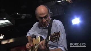 JAMES TAYLOR Sings quotMexicoquot Live and Acoustic [upl. by Eed928]