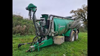 Samson PG4000 Slurry Tanker  Stock Machine Walkaround [upl. by Aneert731]