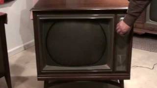 Watch a 1965 Zenith COLOR Television with original programming [upl. by Gallenz]