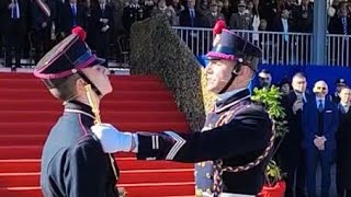 Napoli il giuramento degli allievi della Nunziatella in piazza Plebiscito [upl. by Kusin]