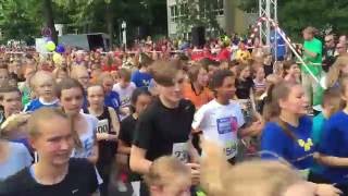 Altstadtlauf in Göttingen Innenstadt wird zum Läuferparadies [upl. by Halbert]